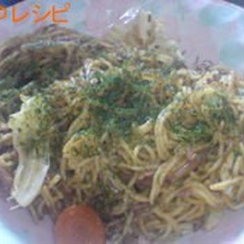 カレーヤキソバ