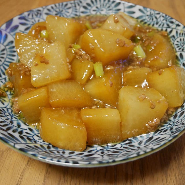 ご飯にかけて食うべし！とろ〜り大根のひき肉あんかけ の作り方