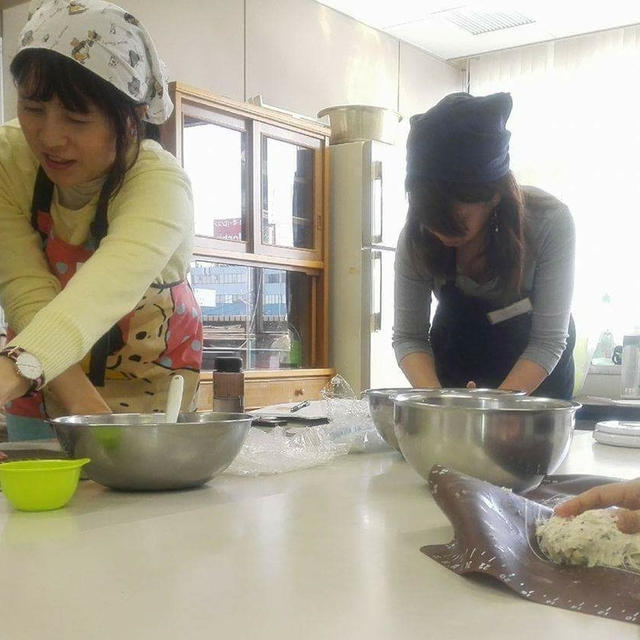 簡単にできておいしい♪10/12開催★穂の時間様＠フライパンで作れるさつまいもパン作り
