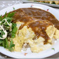 残りもののカレーで♪ガーリックバターライスのオムカレー★