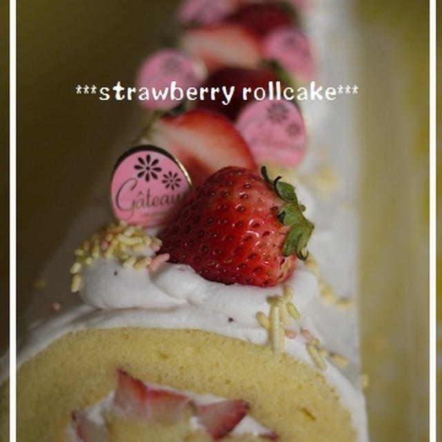 ストロベリーロールケーキ＆スラシックショコラ♪