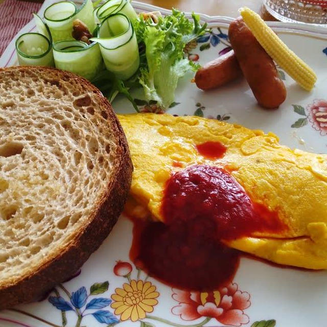 オムレツDEワンプレート朝ごはん☕️🍞🌄