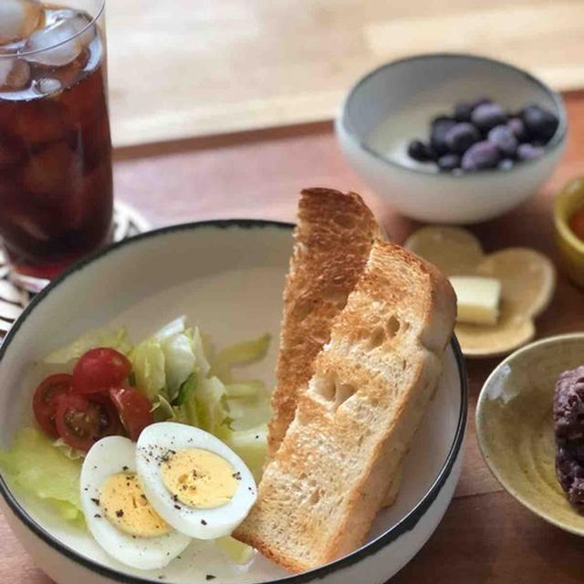 うつわで癒される朝ごはん