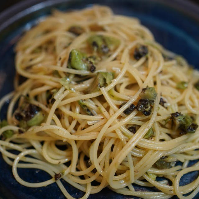 ふきのとうとニンニクのスパゲッティ