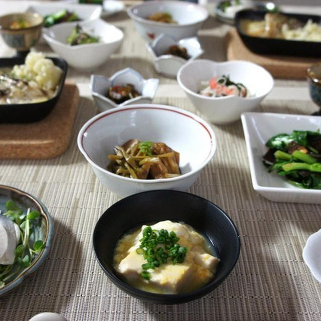 自家製きゃら蕗と筍の煮物　舌平目のムニエル　その他