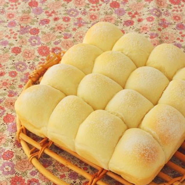 真っ白なちぎりパン♪