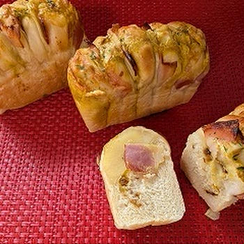 じゃがベーコンカレーパン！！