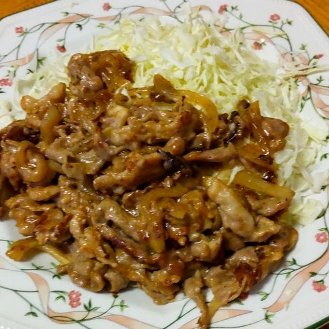 豚のしょうが焼き きゃべせんてんこ盛りでほぼ肉サラダ