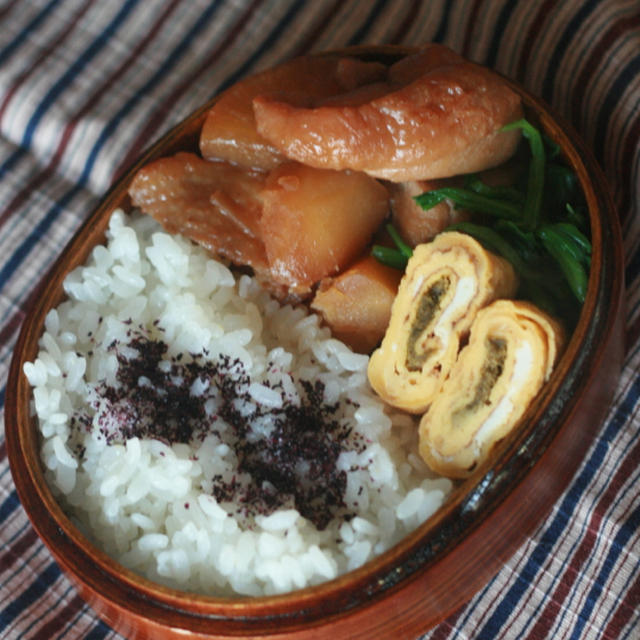 鶏じゃが大根くたくた煮弁当