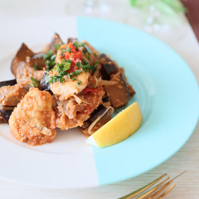 鶏胸肉とは思えない感動の柔らかさ！ご飯がすすむ『鶏胸肉と茄子のご馳走味噌炒め』