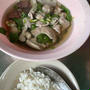 タイ　透明なモツスープ、ガオラオを食べる