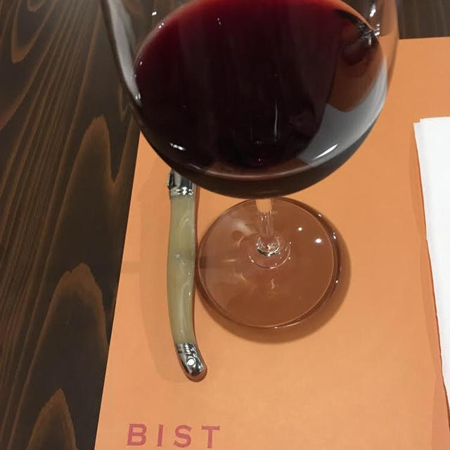 近所でビストロ「BISTRO 43°N 」