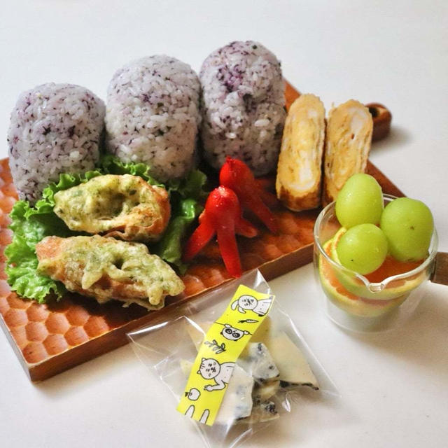 今日の旦那のお弁当！手抜きだけど特別なものを一緒に持たせました