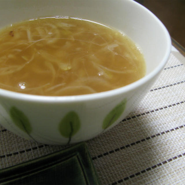 簡単飴色玉ねぎ（レシピ）　オニオンスープ　雪花菜つくね