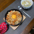 コストコで買った簡単ビビンバに鶏ミンチプラスで石焼ビビンバ！！ by watakoさん