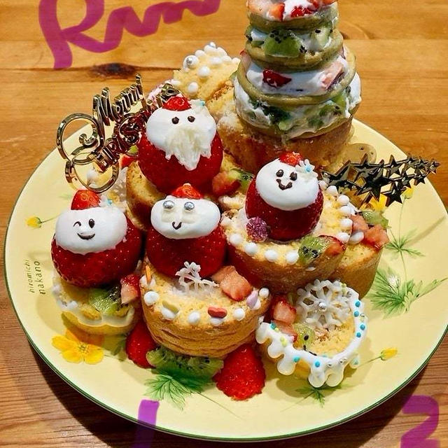 メリークリスマス！360度サンタウンクリスマスケーキ