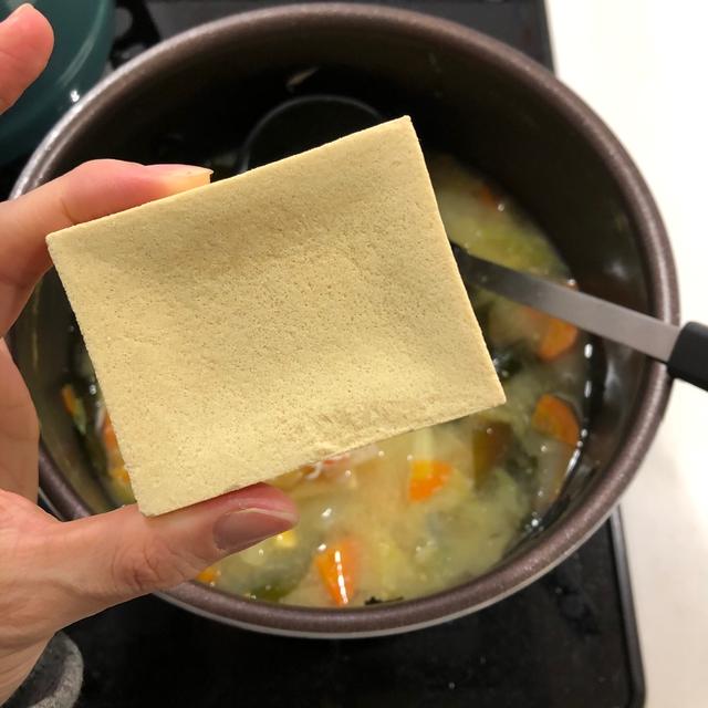運動より簡単に体脂肪をメラメラ燃やす食事方法♡