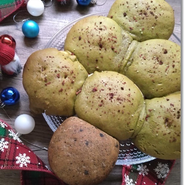 クリスマスツリーなメロンちぎりパンと久々のワンオペ育児で後悔とクリスマスの歌