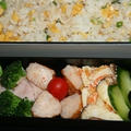 4月25日　　葱玉炒飯＆ベーコンとブロッコリー炒め弁当