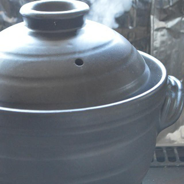 【ごはん】　萬古焼の炊飯土鍋で、試し炊き①（7分づき米／2合）