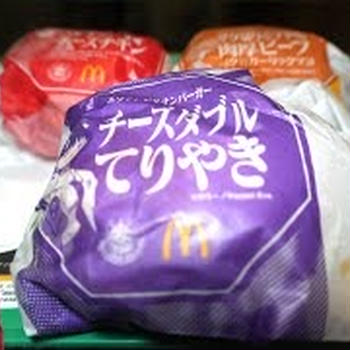 エヴァコラボ！ザク切りポテト×肉厚ビーフ衝撃の食感体験！