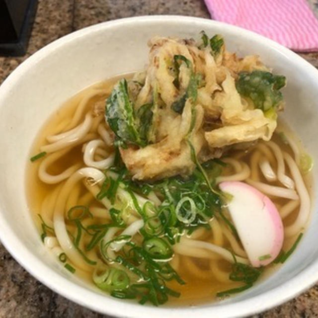 阪神そばで腹ごしらえ