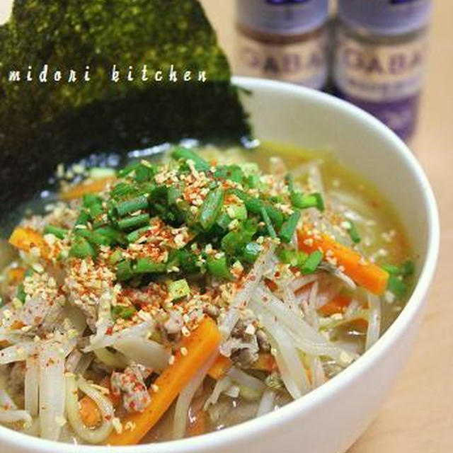 インスタントラーメンで♪　札幌味噌ラーメン風