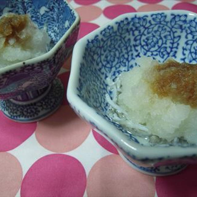 釜揚げしらすと下関産イチゴ