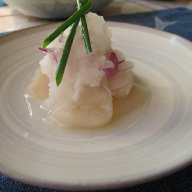 帆立のおろし和え & カリフラワーと油揚げの煮物　　7・1・2011