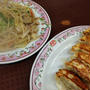 王将で焼きそばとギョウザ