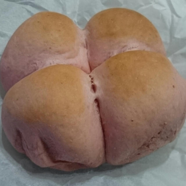 ストロベリーパン