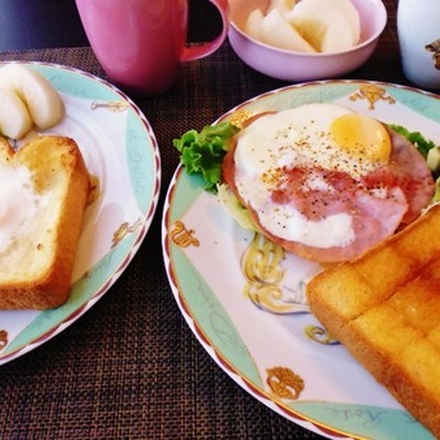 別々の献立兼用ごはんはトーストで☆彡