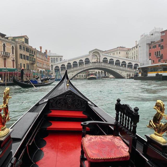 ヴェネツィア週末旅行６　念願のゴンドラ