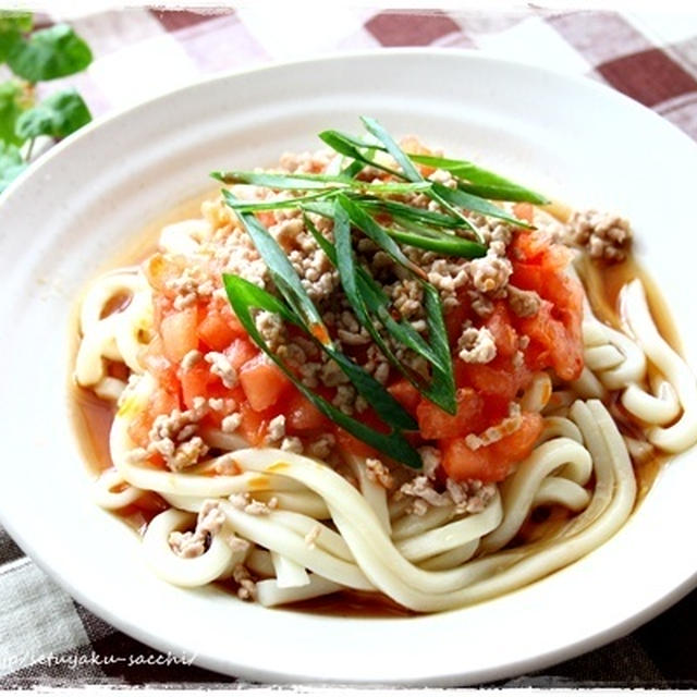 簡単！うどんのトマト冷やし中華と重さが違うの？(ﾉ∀`)