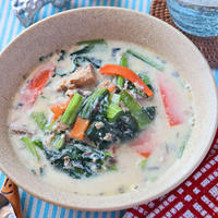 サバ缶と小松菜の豆乳味噌煮【つくるのカンタン脂肪燃焼煮物】｜レシピ・作り方