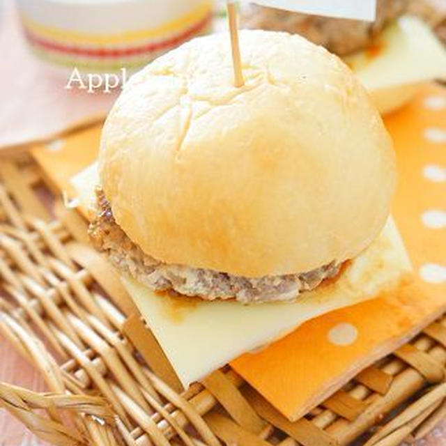 チーズバーガーのランチ◆明治北海道十勝贅沢スライスチーズ使用◆