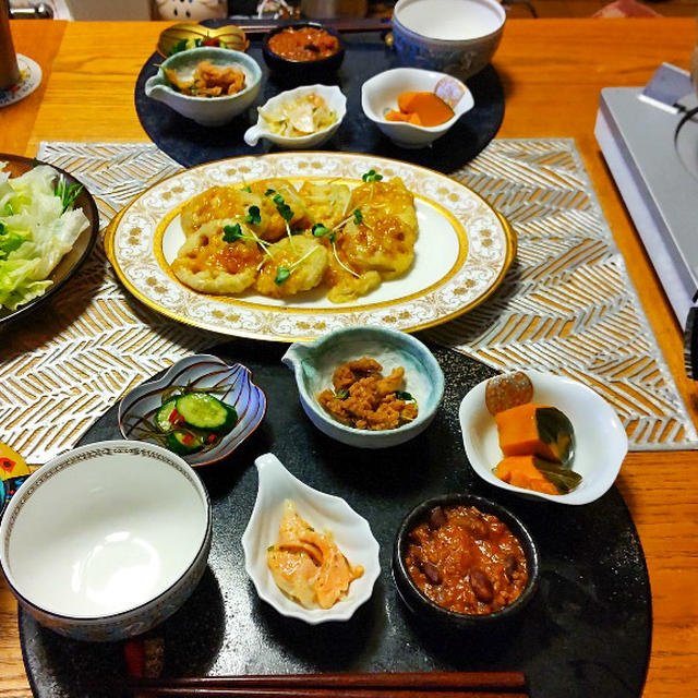 ダンナごはん！きのこのチャウダーとれんこんの甘酢漬けと小鉢５品で晩酌