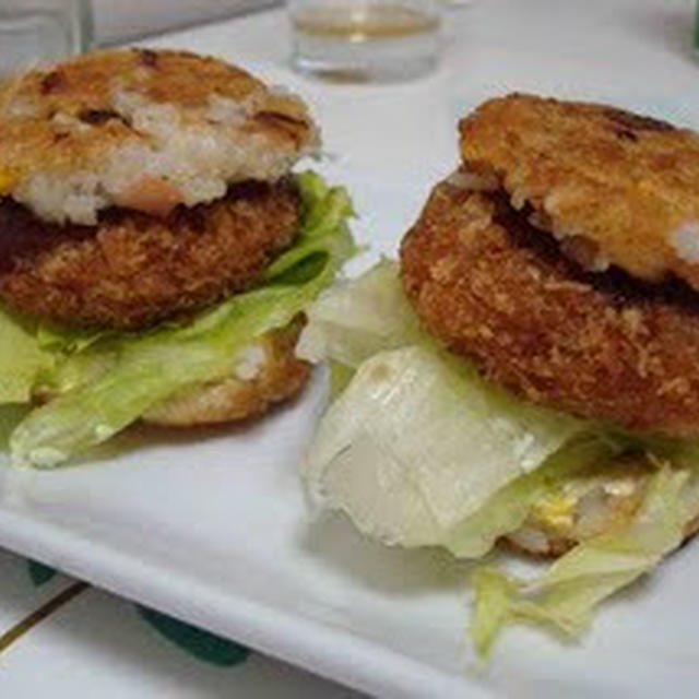 ライスカツバーガー（Rice Burger with Pork Cutlet）