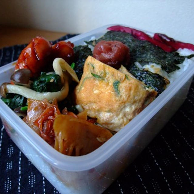 父のお気に入りのり段々お弁当。