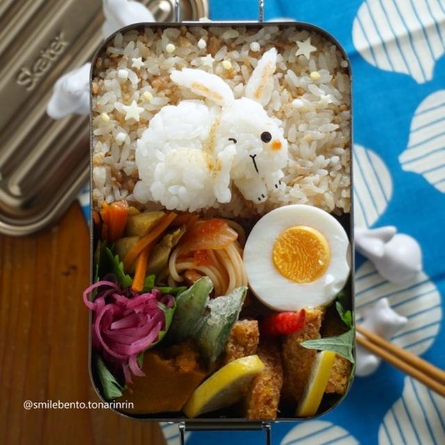 くつろぐうさぎ