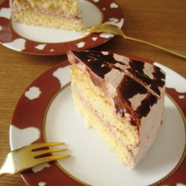 チョコレートケーキ練習中