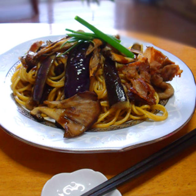 「秋茄子と舞茸の牡蠣蕎麦」