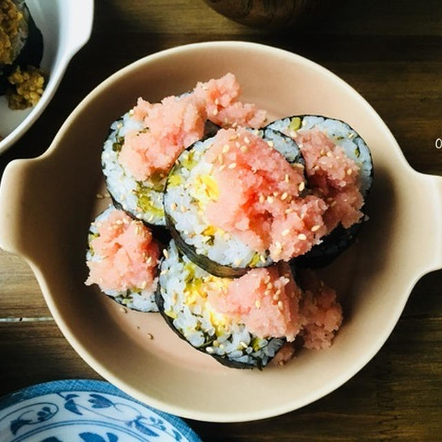 こぼれ巻き寿司はじめました。酢飯じゃなくて、漬け物飯です。