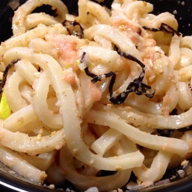 混ぜるだけ明太ゴママヨうどん