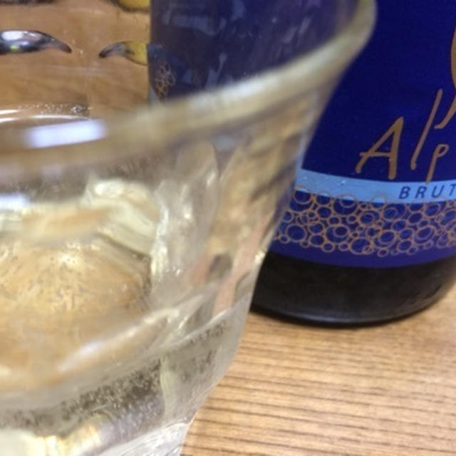 サンタヘレナ アルパカ スパークリング ブリュト
