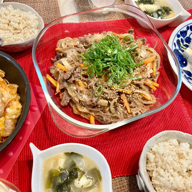 ボリューム満点牛肉チャプチェに合わせるのはワンパン＆3分副菜【献立まとめ】