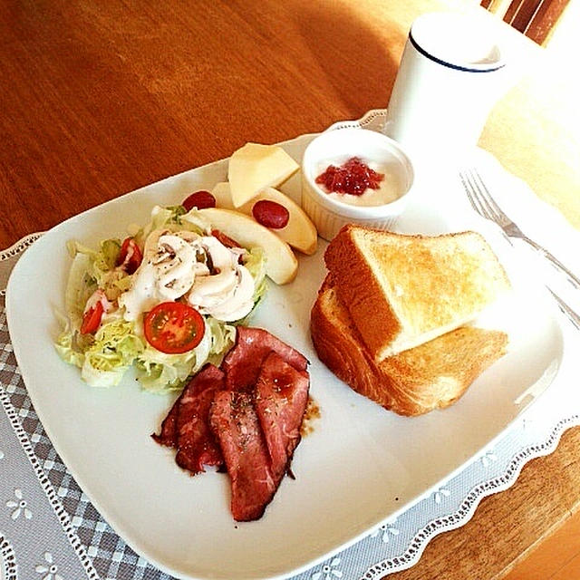 まずは、旦那様の朝ご飯！