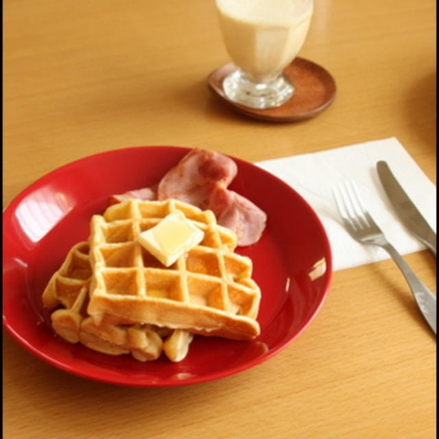 ワッフルプレートでパンケーキを焼く