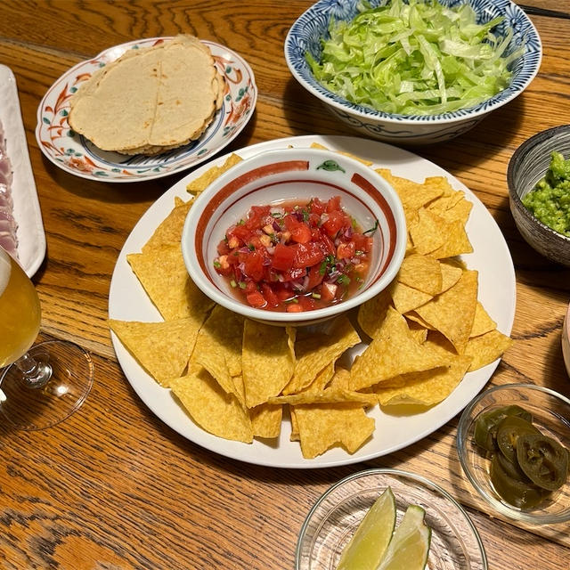 【三連休のおうち居酒屋　簡単タコスとタコビーフ】