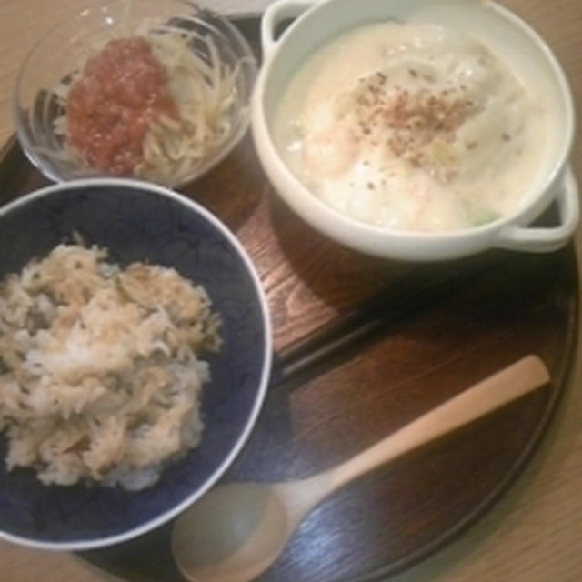 夕食☆エビとかぶのシチュー　豚肉とかぶの葉のしょうがご飯